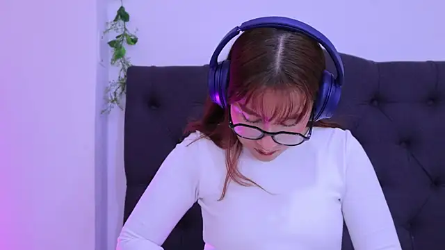 AmyKiss  online show from May 25, 12:55 pm