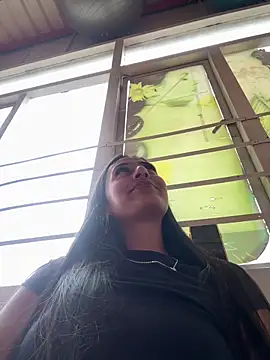 Tifqueen online show from April 21, 4:56 pm