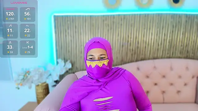 Nadia Privee online show from February 22, 7:45 pm