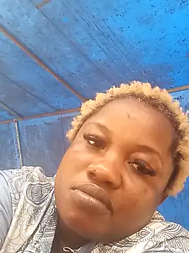 Snapshot of HottCandyXxx chatting on February 20, 1:22 pm HottCandyXxx online show from February 20, 1:22 pm