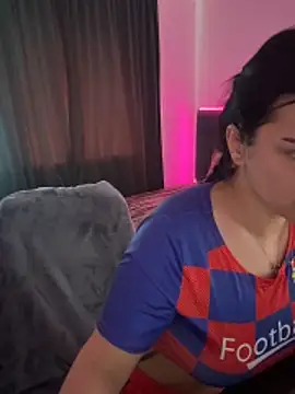 Snapshot of bby__love chatting on February 27, 9:53 am bby love online show from February 27, 9:53 am