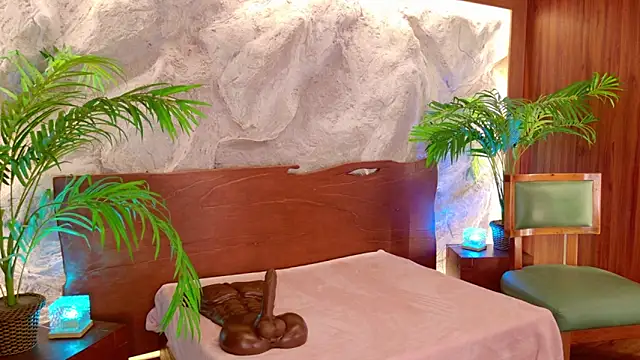 Rolyloren  online show from February 26, 4:06 pm