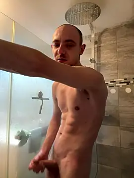 Crevette311 online show from January 12, 3:28 pm