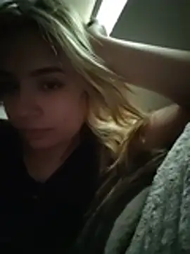 Snapshot of Bebitafiu69 chatting on February 23, 12:24 pm Bebitafiu69 online show from February 23, 12:24 pm