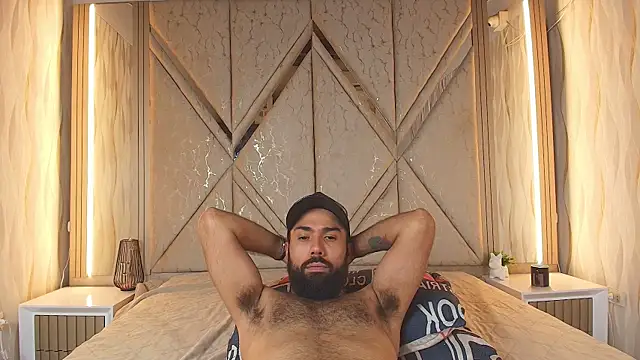Snapshot of Michael_Boyss chatting on May 20, 8:59 pm Michael Boyss online show from May 20, 8:59 pm