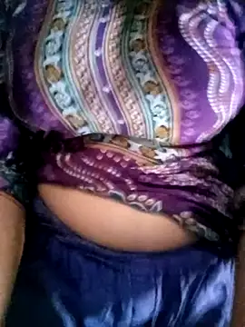 Snapshot of BreezySexyGirl69 chatting on May 6, 7:35 am BreezySexyGirl69 online show from May 6, 7:35 am