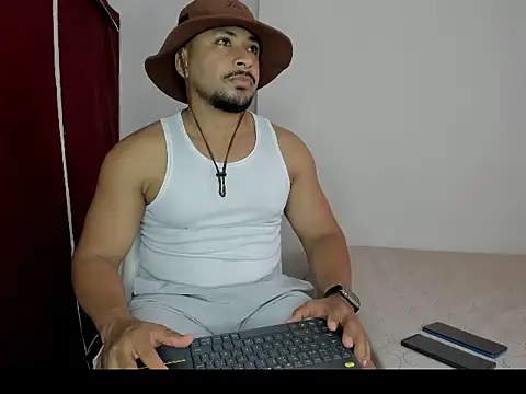 Snapshot of Cronos_Shong chatting on July 8, 10:47 pm Cronos Shong online show from July 8, 10:47 pm