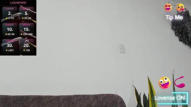 Snapshot of juank_adamx chatting on June 28, 4:51 am juank adamx online show from June 28, 4:51 am