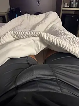 Snapshot of charles23xavier25 chatting on February 23, 9:45 pm charles23xavier25 online show from February 23, 9:45 pm