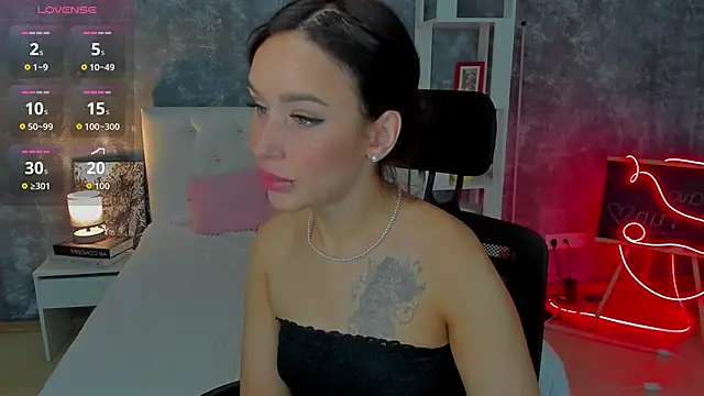 tina xx tina online show from March 15, 5:02 am