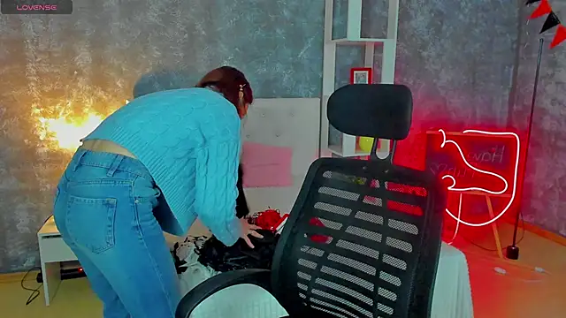 tina xx tina online show from April 7, 1:28 am