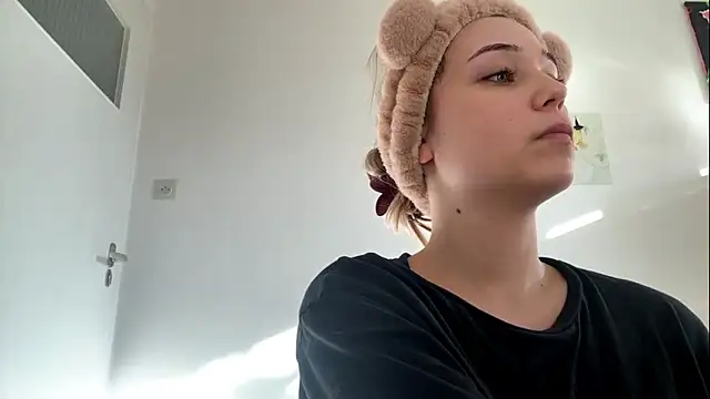 SourMidday online show from March 17, 3:37 pm