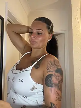 Destinylovex online show from June 6, 7:51 pm