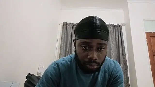 Snapshot of KayBhanger chatting on February 27, 11:16 pm KayBhanger online show from February 27, 11:16 pm