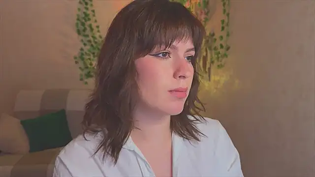 rinamandarina online show from March 25, 3:18 pm