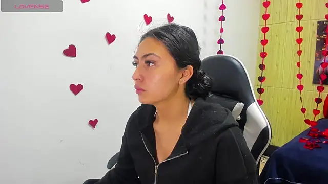 angell cooper8 online show from March 12, 12:22 pm