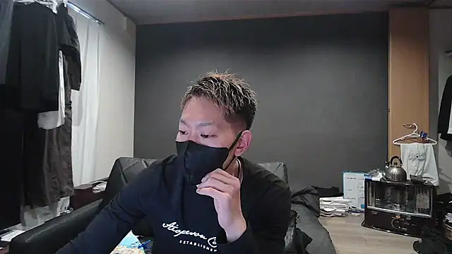 ryuaaaaa online show from March 11, 7:47 am