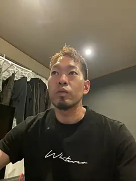 ryuaaaaa online show from May 10, 4:56 pm