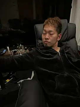 ryuaaaaa online show from June 26, 3:27 pm