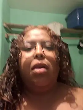 Snapshot of kittxxx chatting on March 13, 3:24 am kittxxx online show from March 13, 3:24 am