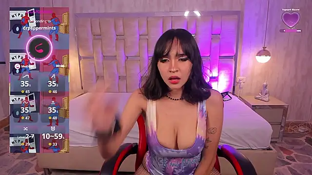 Snapshot of GigiBelli chatting on February 27, 12:05 pm GigiBelli online show from February 27, 12:05 pm