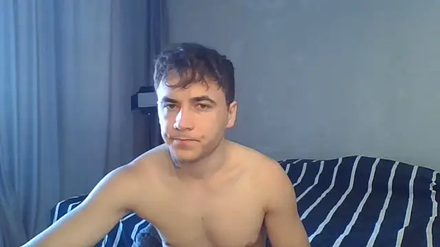 Snapshot of Denis_sport chatting on June 8, 4:35 am Denis sport online show from June 8, 4:35 am