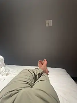 zhuendong000001 online show from March 31, 2:28 pm