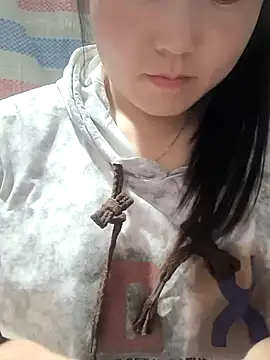 MayEva ly online show from February 26, 2:49 pm