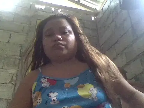 Snapshot of sweetlyn31 chatting on July 15, 5:45 am sweetlyn31 online show from July 15, 5:45 am