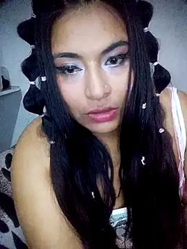 Crazy grone online show from May 3, 2:28 am