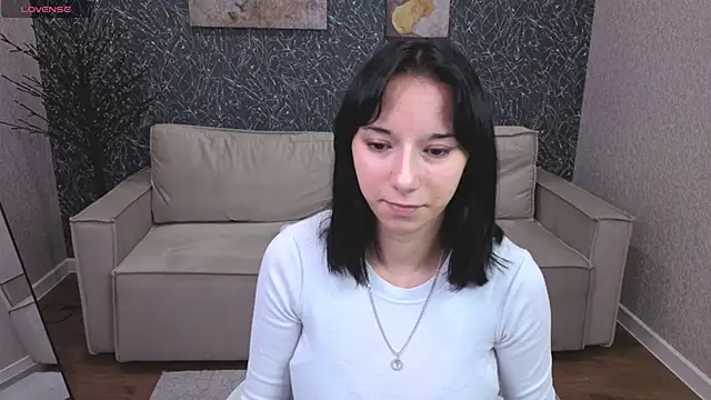 kitty-r0se online show from March 15, 7:47 am