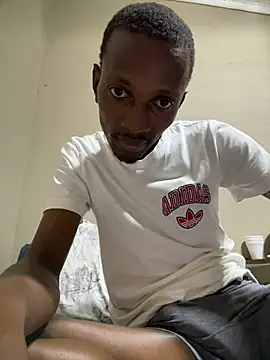 Snapshot of longevity5 chatting on February 20, 4:29 pm longevity5 online show from February 20, 4:29 pm