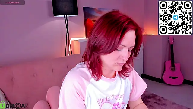 taticamomile online show from April 8, 12:49 pm