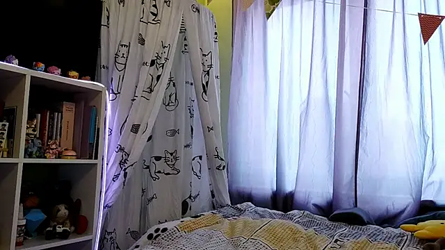 Snapshot of Karengilgun chatting on February 28, 1:12 pm Karengilgun online show from February 28, 1:12 pm