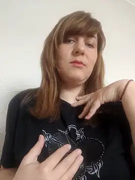 Snapshot of AdaGold612 chatting on February 22, 10:14 am AdaGold612 online show from February 22, 10:14 am