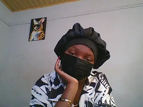 Arianne Dee online show from March 6, 8:33 am