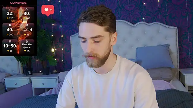 Dexter Raze online show from March 15, 7:36 am