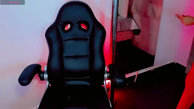 Daniiela Ember online show from March 27, 11:43 am