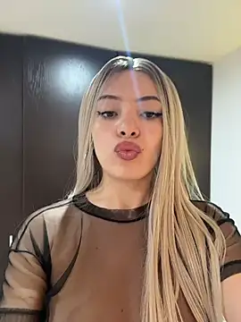 romanovanita online show from March 30, 4:24 am