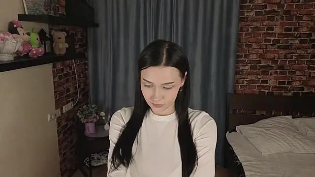 Six Seven7 online show from March 4, 12:11 pm