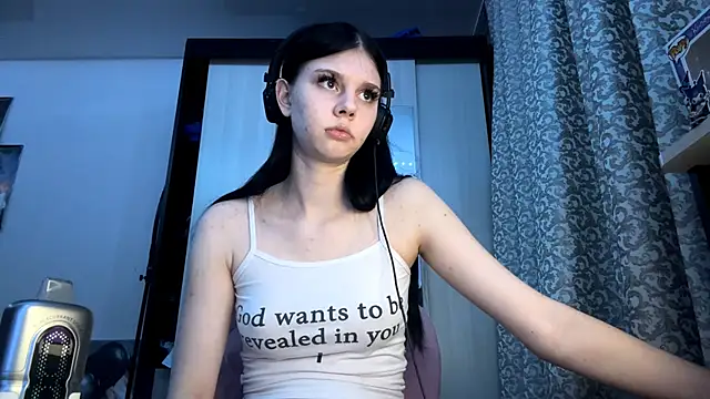 SaraDebey online show from February 26, 8:08 pm