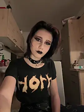 Snapshot of FuckFinya chatting on February 19, 8:49 pm FuckFinya online show from February 19, 8:49 pm