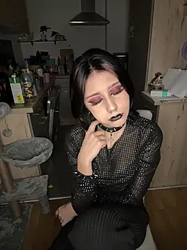 Snapshot of FuckFinya chatting on February 21, 7:15 pm FuckFinya online show from February 21, 7:15 pm