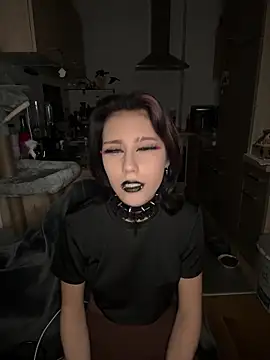 Snapshot of FuckFinya chatting on February 27, 7:25 pm FuckFinya online show from February 27, 7:25 pm