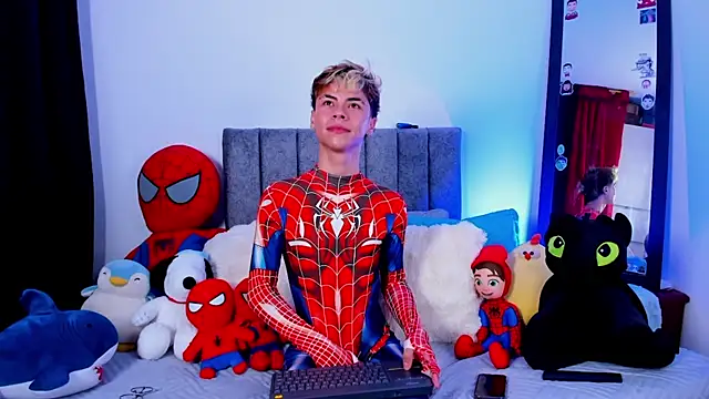 Callum 777 online show from April 15, 5:47 am