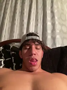 Snapshot of Alejandrososas chatting on April 14, 3:45 am Alejandrososas online show from April 14, 3:45 am