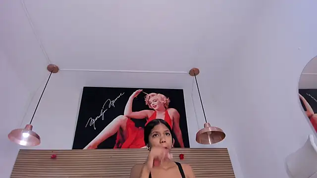 Snapshot of _sussan_miller chatting on May 29, 12:36 pm sussan miller online show from May 29, 12:36 pm