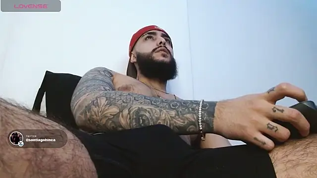 Snapshot of SantiagoHincapiie chatting on April 14, 12:05 am SantiagoHincapiie online show from April 14, 12:05 am