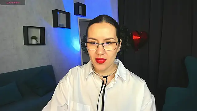 Snapshot of asti_bubbles chatting on February 25, 1:37 am asti bubbles online show from February 25, 1:37 am