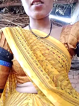 Snapshot of wifedesi7050 chatting on June 30, 3:40 am wifedesi7050 online show from June 30, 3:40 am